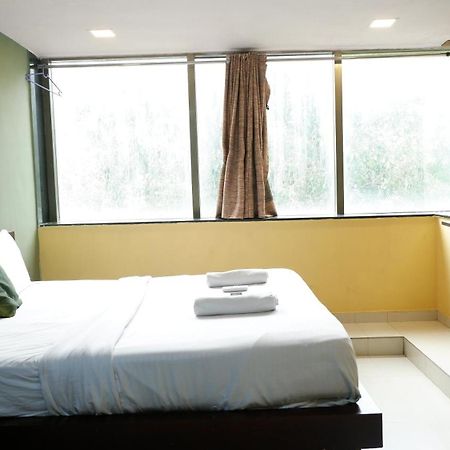 Hotel Artusinn Midc Andheri East Mumbai Kültér fotó