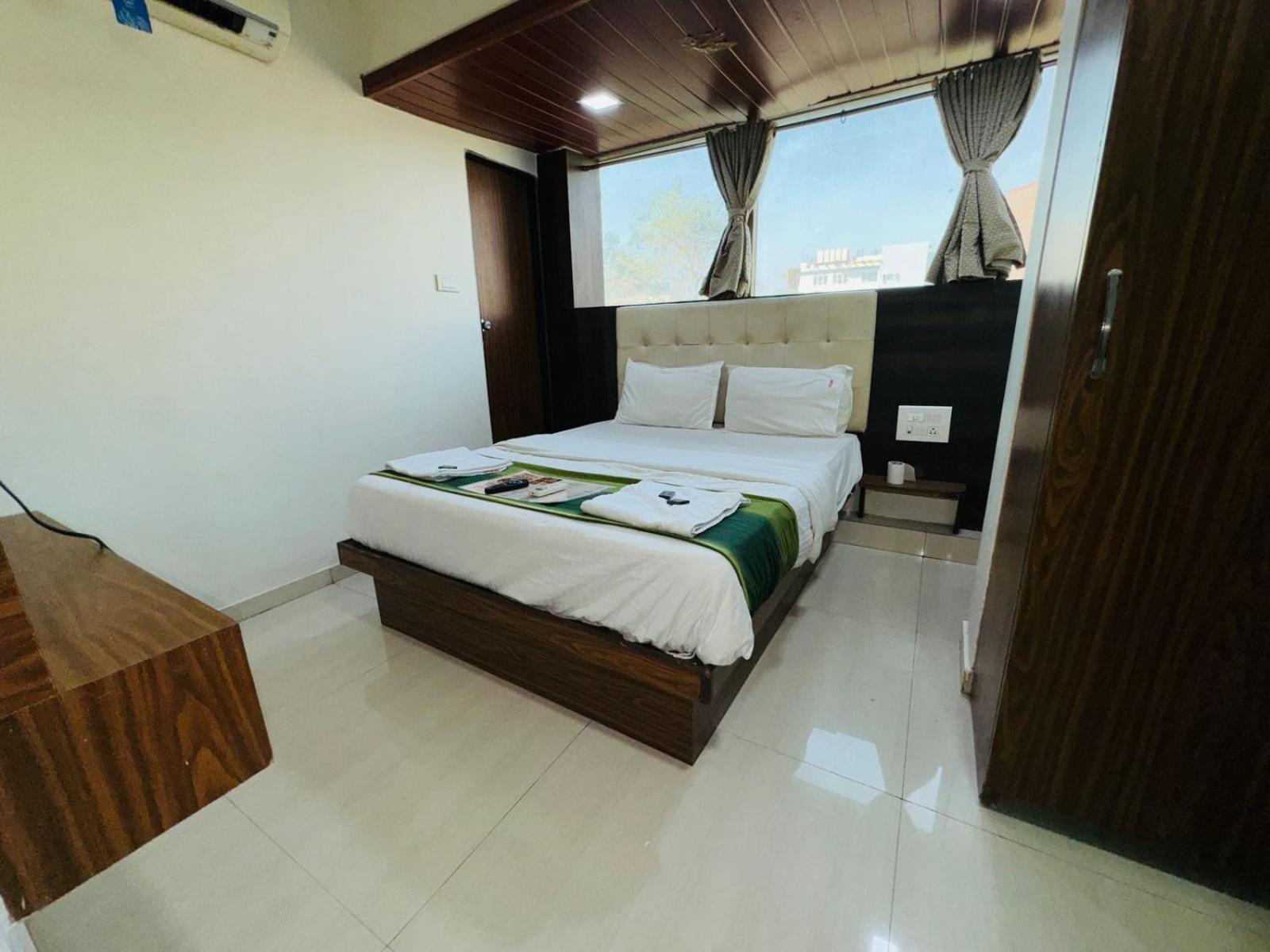 Hotel Artusinn Midc Andheri East Mumbai Kültér fotó