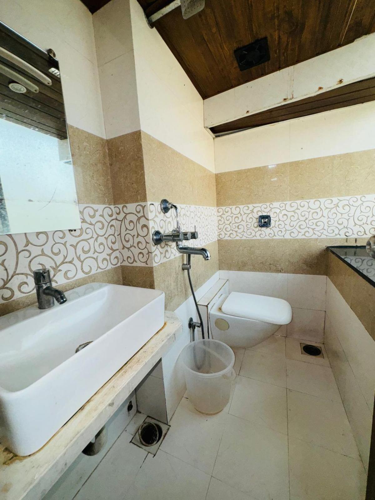 Hotel Artusinn Midc Andheri East Mumbai Kültér fotó
